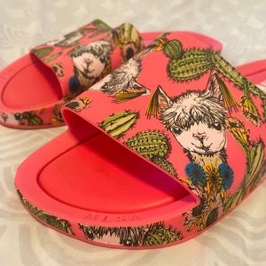 Melissa Pink Llama Slides